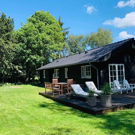 Ferienhaus Summerhouse In With View